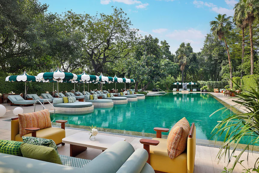 Shangri La Eros Hotel Escorts